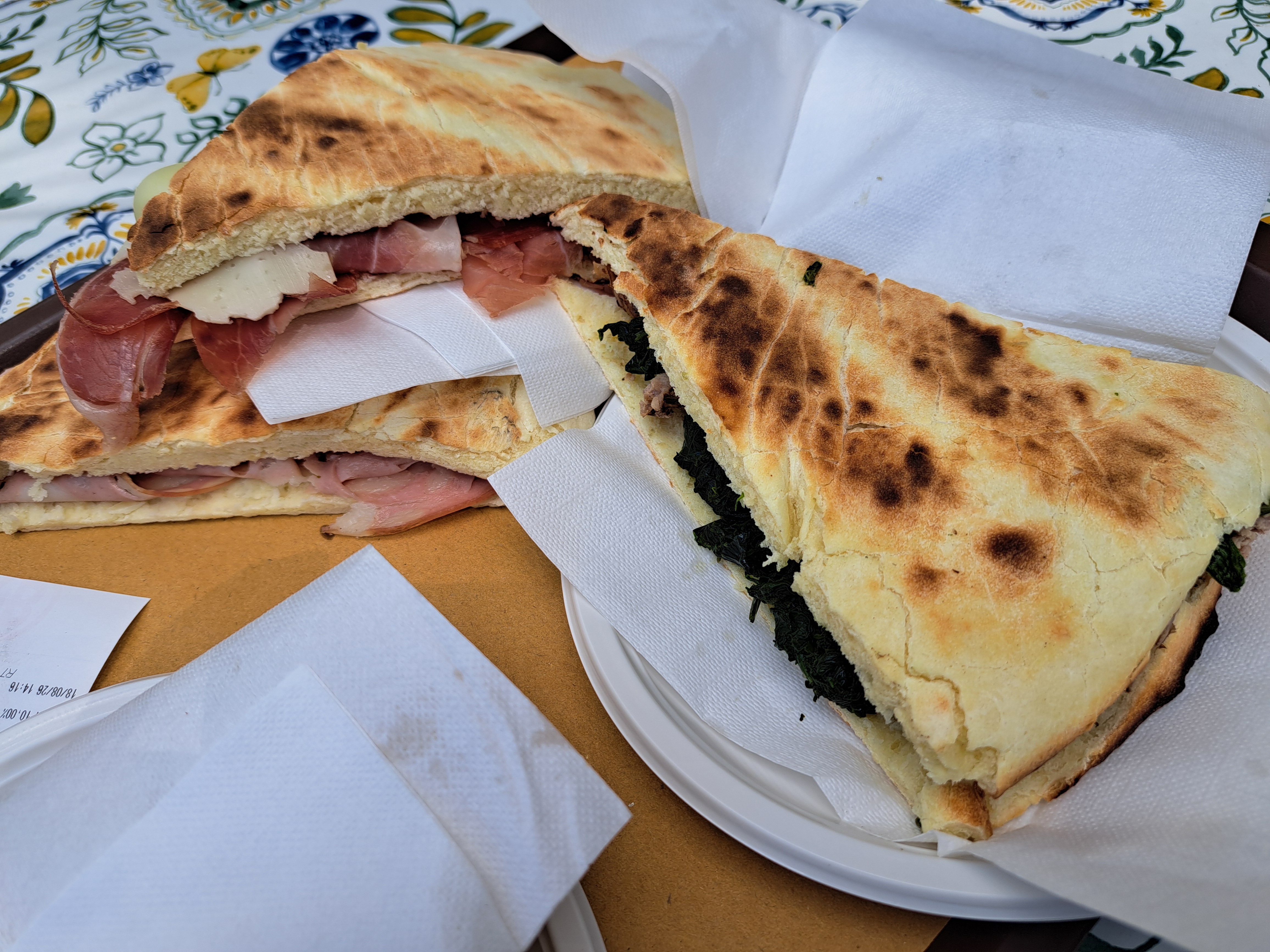 Torta al testo sul Trasimeno